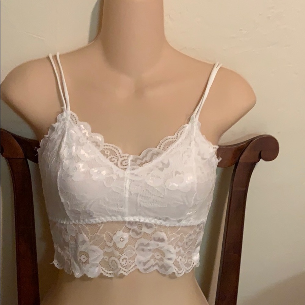 WHITE LACE BRALETTE Medium NWOT